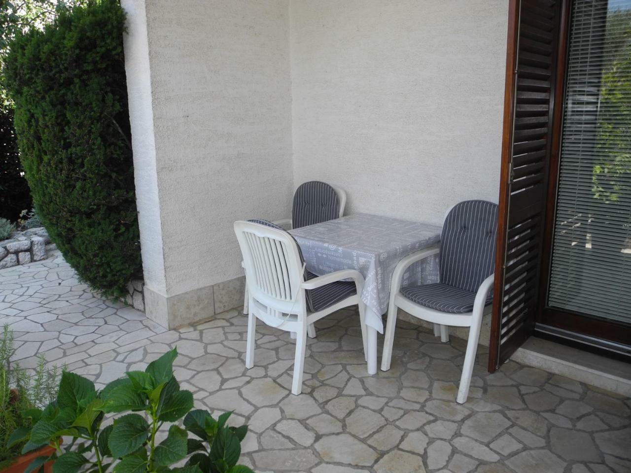 Apartments Boti Dramalj Kültér fotó