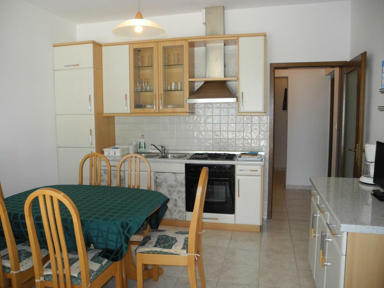 Apartments Boti Dramalj Kültér fotó